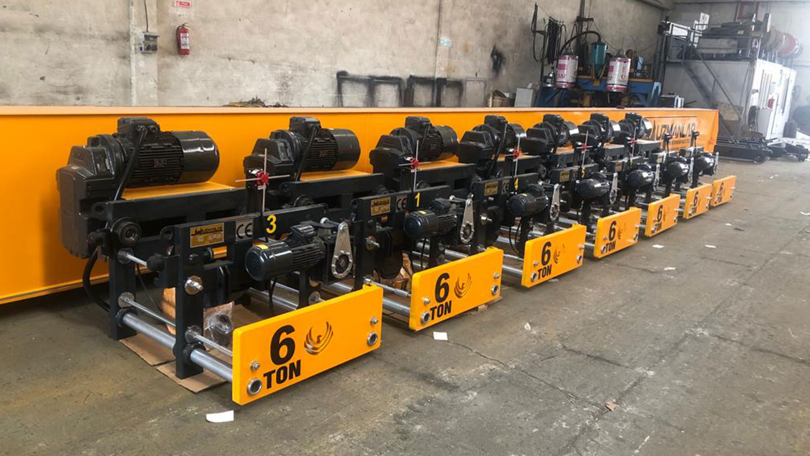 Uzmanlar | Uzmak Crane, Electronics, Construction Machinery Ind. & Trade Co. Ltd.